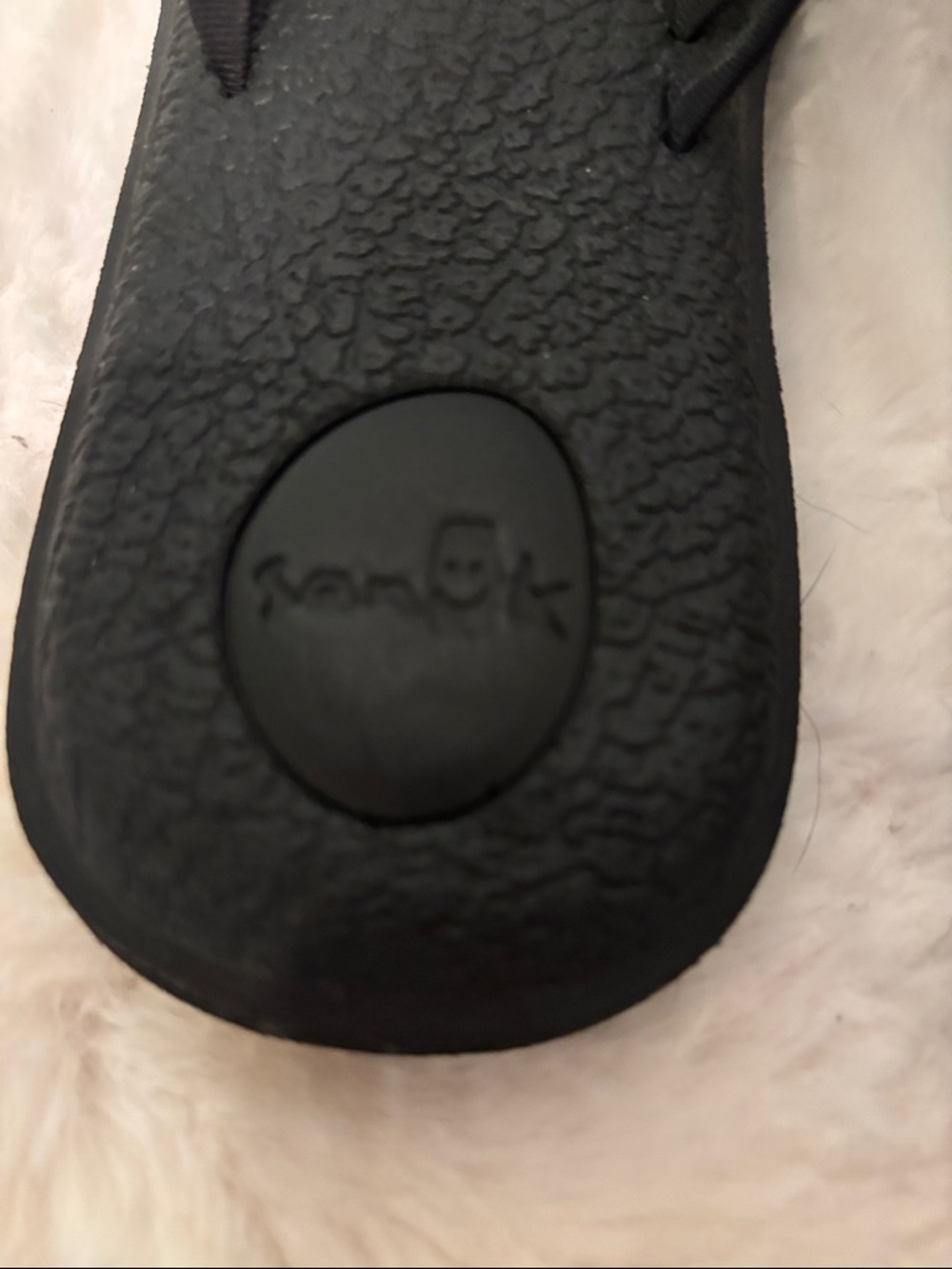 Sanuk Women’s Salty Black Yoga Mat Sandals Sz 7 - Picture 2 of 3